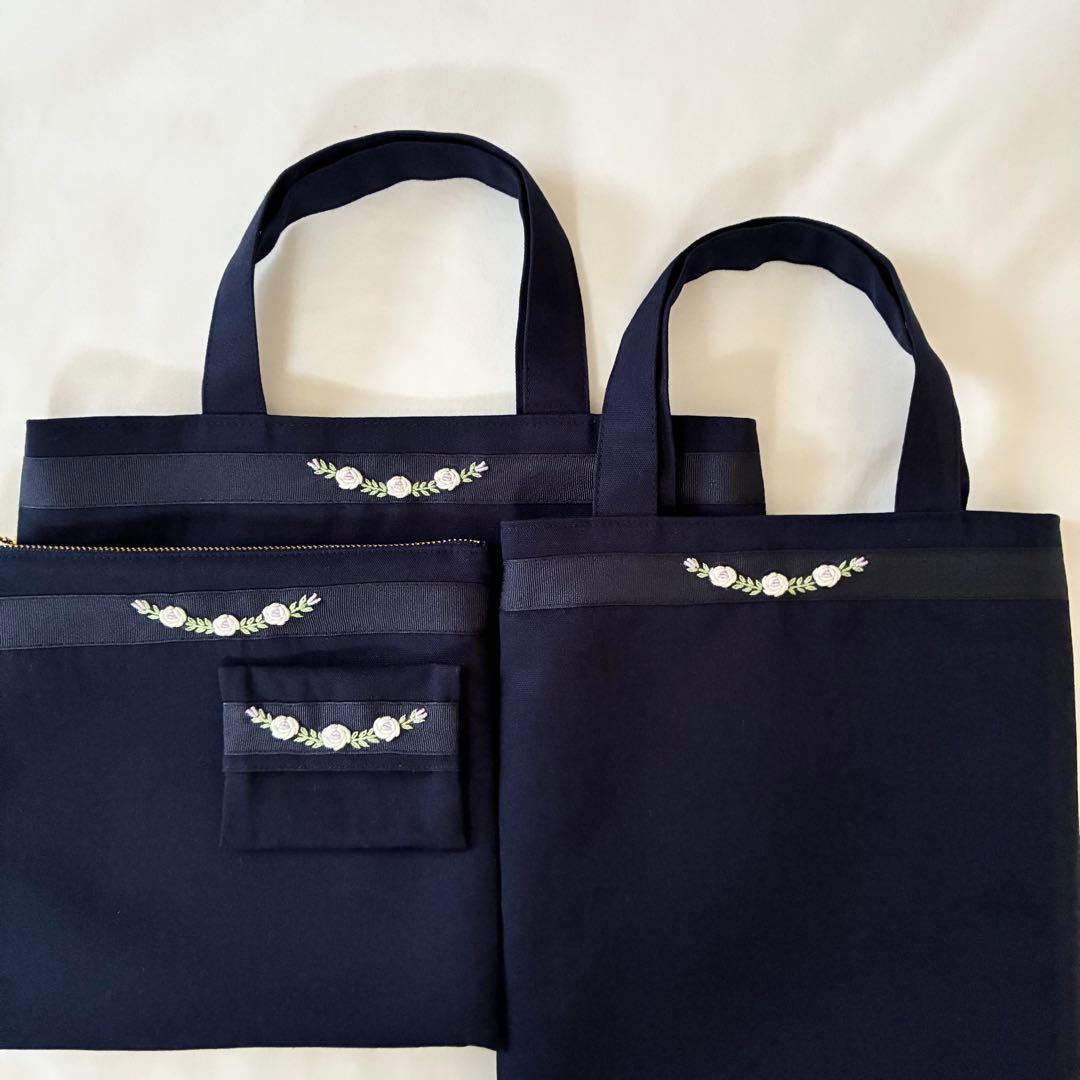 こん　手刺繍　シューズバッグ　サブバッグ　ティッシュケース　【1/2】