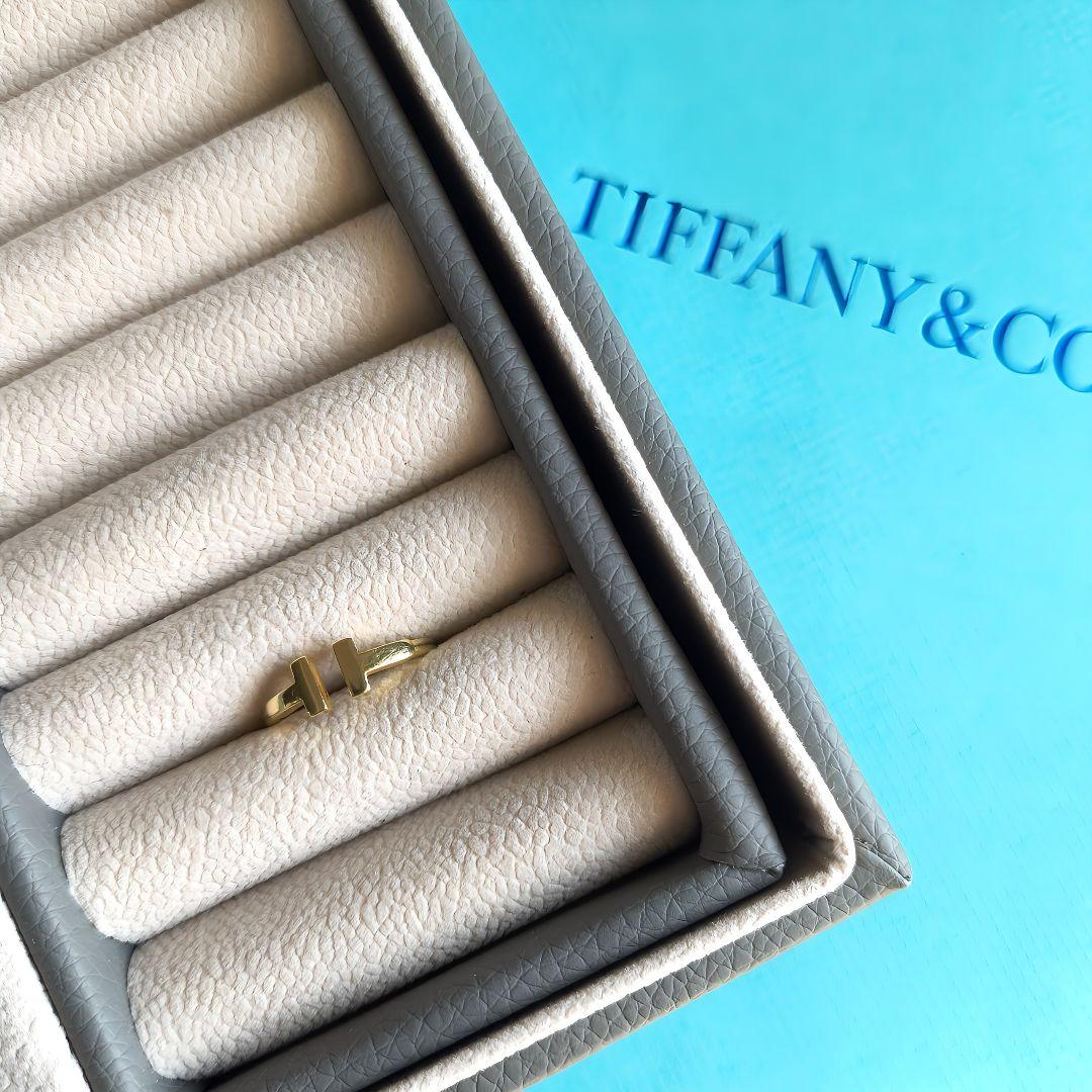 TIFFANY│T ワイヤー リング イエローゴールド