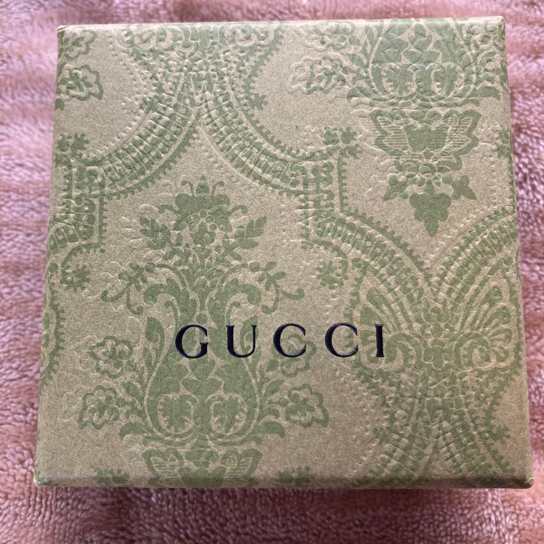 中島健人さん愛用　GUCCI インターロッキングMネックレス　値下げはありません