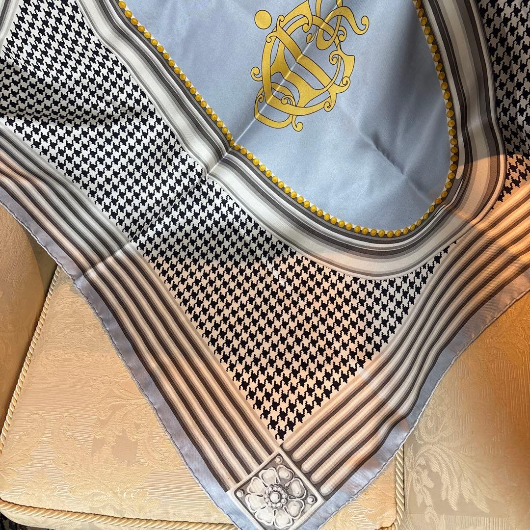 Christian DIOR ディオール　スカーフ