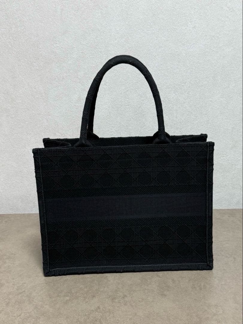 極美✨ クリスチャンディオール ブックトートミディアム DH88421ブラック