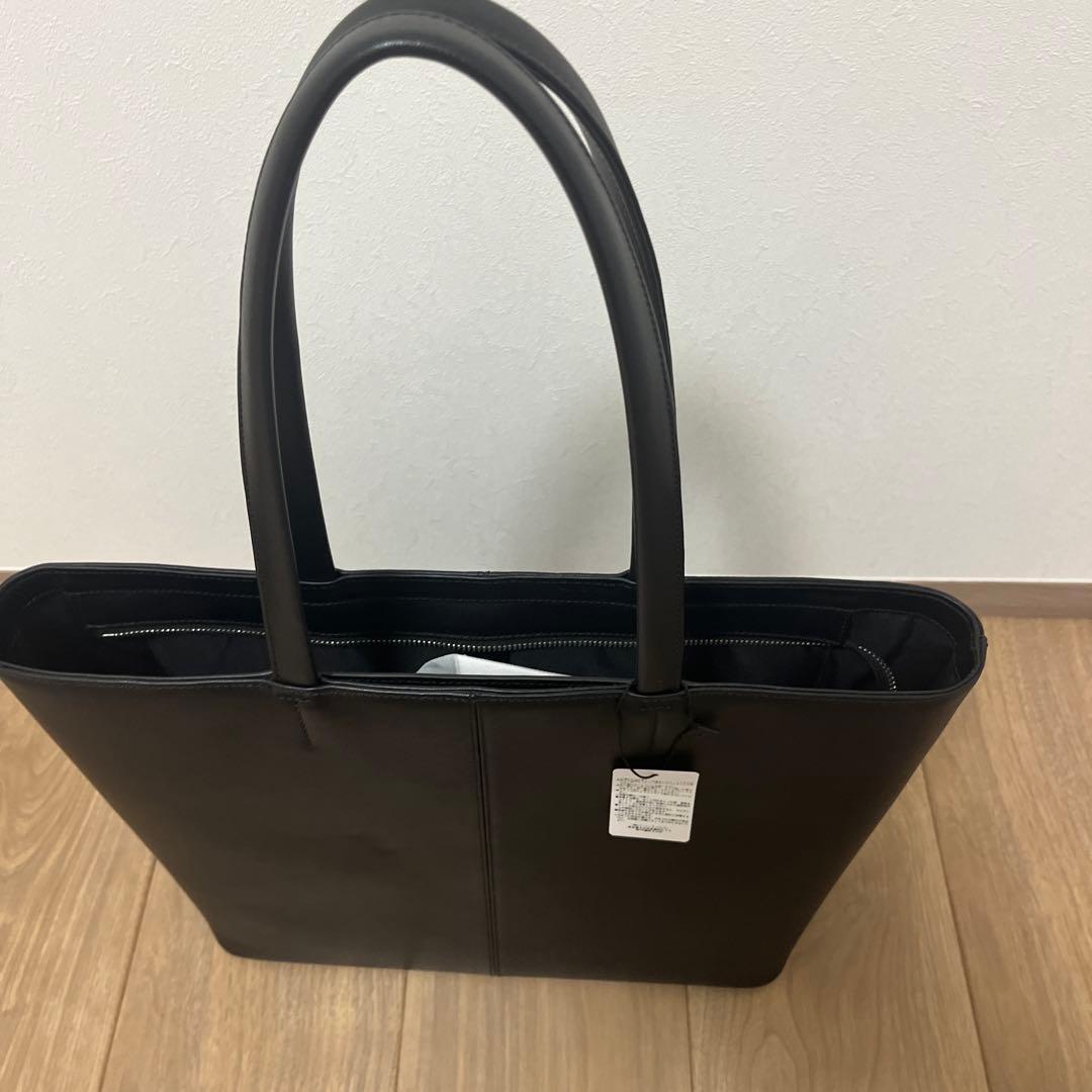 新品未使用　バーニーズニューヨーク　レザートートバッグ