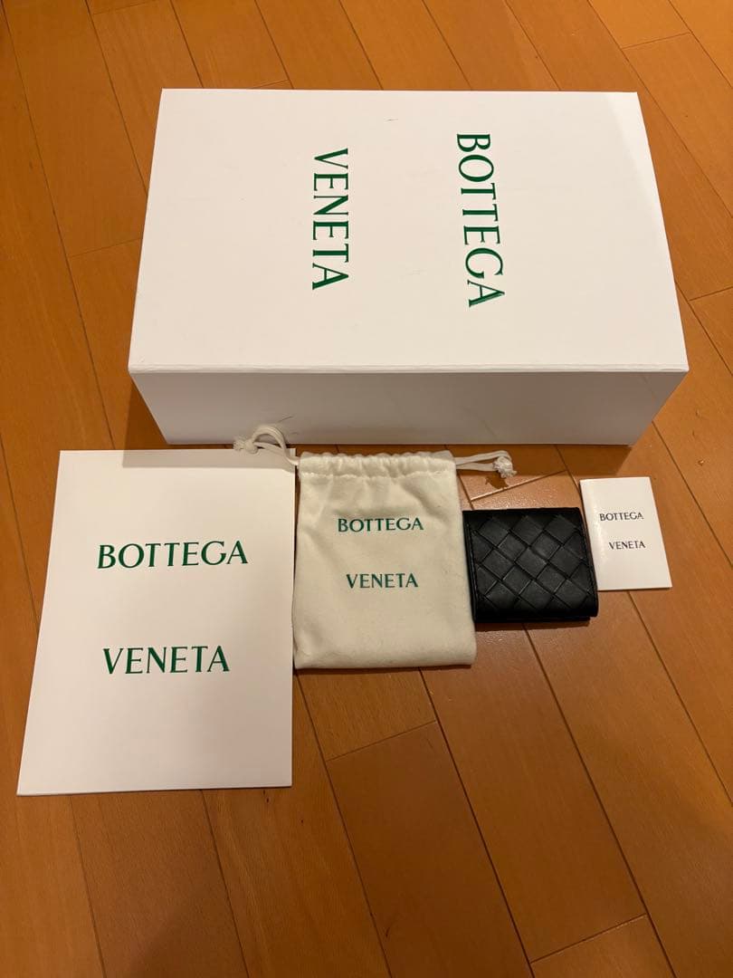 BOTTEGA VENETA ケース 黒