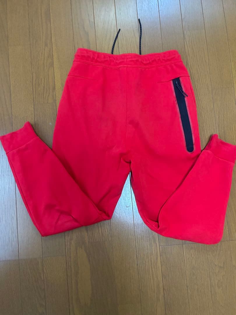 海外限定❗️Nike Tech Fleece S テックフリースレッド 上下セット