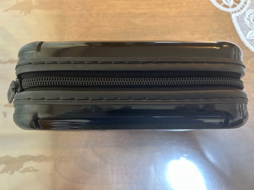 【美品】希少　コラボ　RIMOWA×PORSCHE アメニティケース
