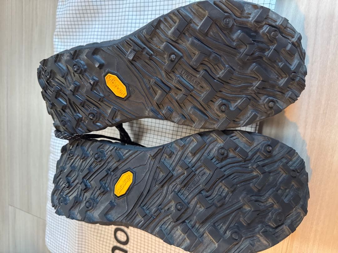 靴 norda 001 M (Cinder) US8.5/26.5cm