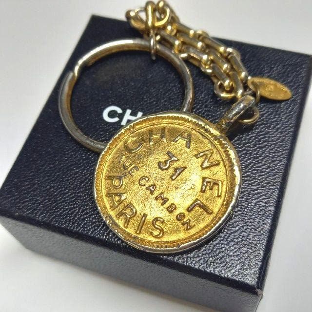 レア シャネル キーホルダー ヴィンテージ カンボン 31 RUE CAMBON