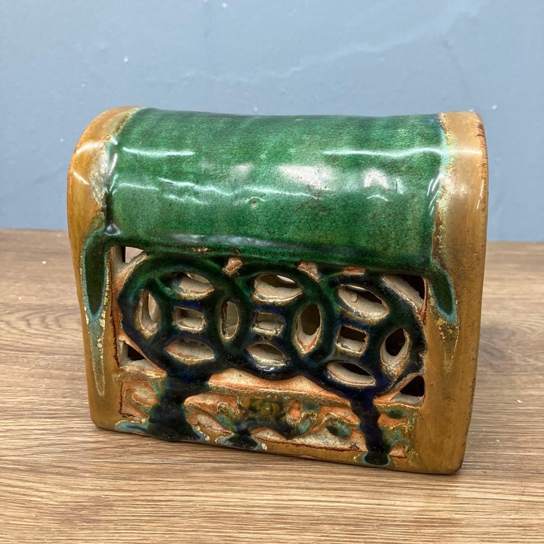 E-壁 中国美術 陶器製 陶枕 とうちん 透かし彫り 古銭文様 陶器製 雑貨