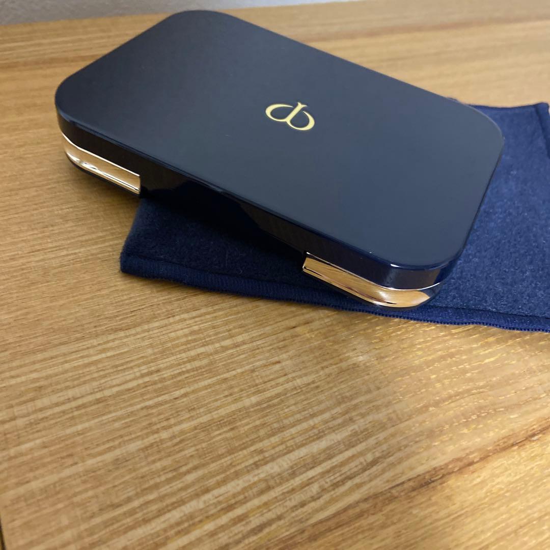 クレドポーボーテ　タンプードルエクラⅡ オークル10