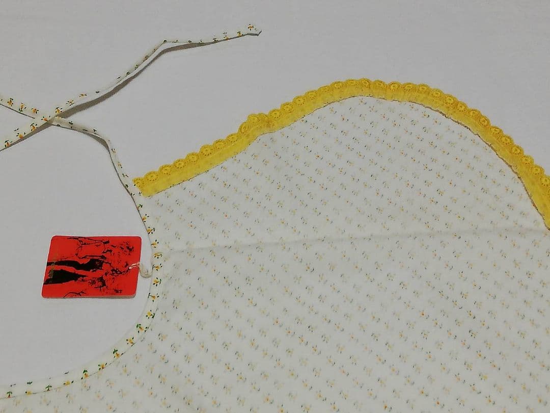 昭和レトロ 当時ものエプロン 小さめエプロン 三越百貨店 当時物 台所レトロ雑貨