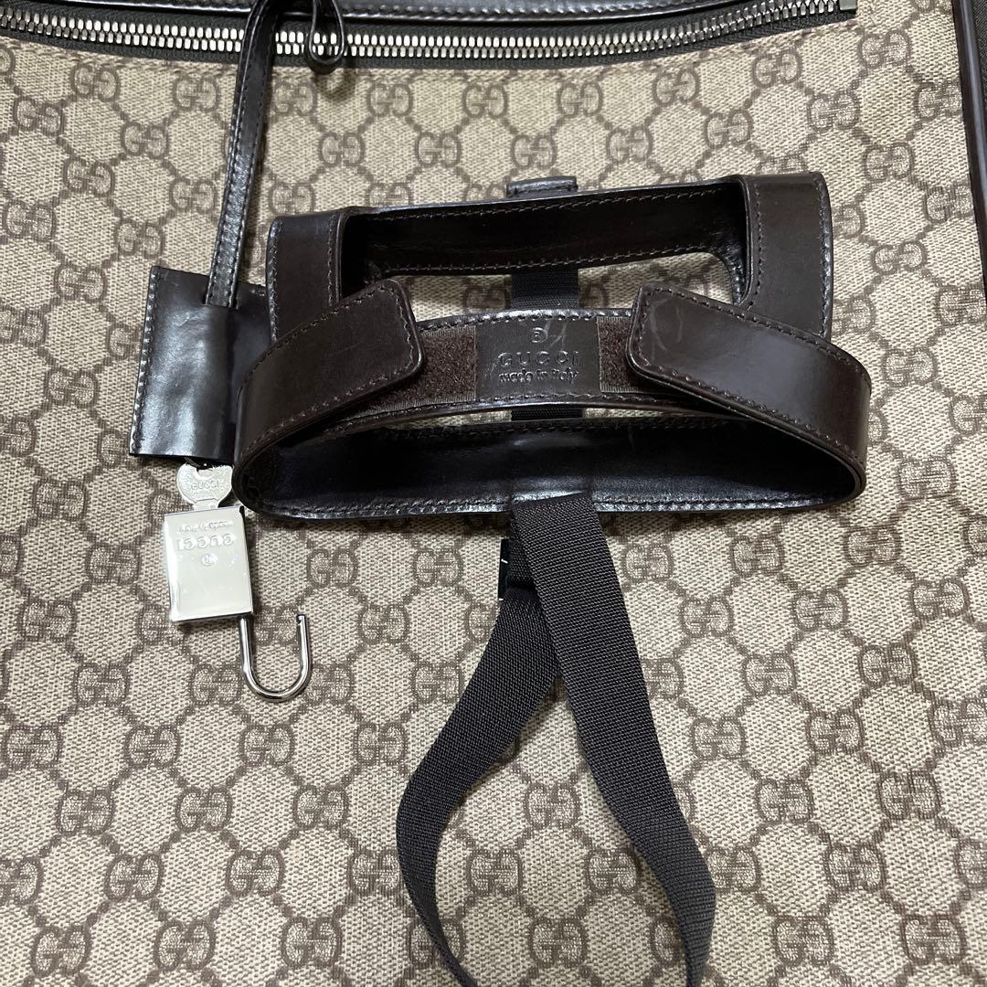 GUCCIキャリーケース