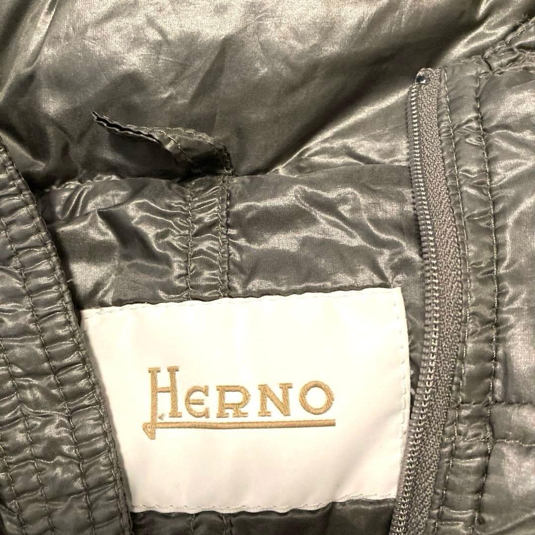 【美品】HERNO ヘルノ ライトダウンジャケット S 40細身グレー