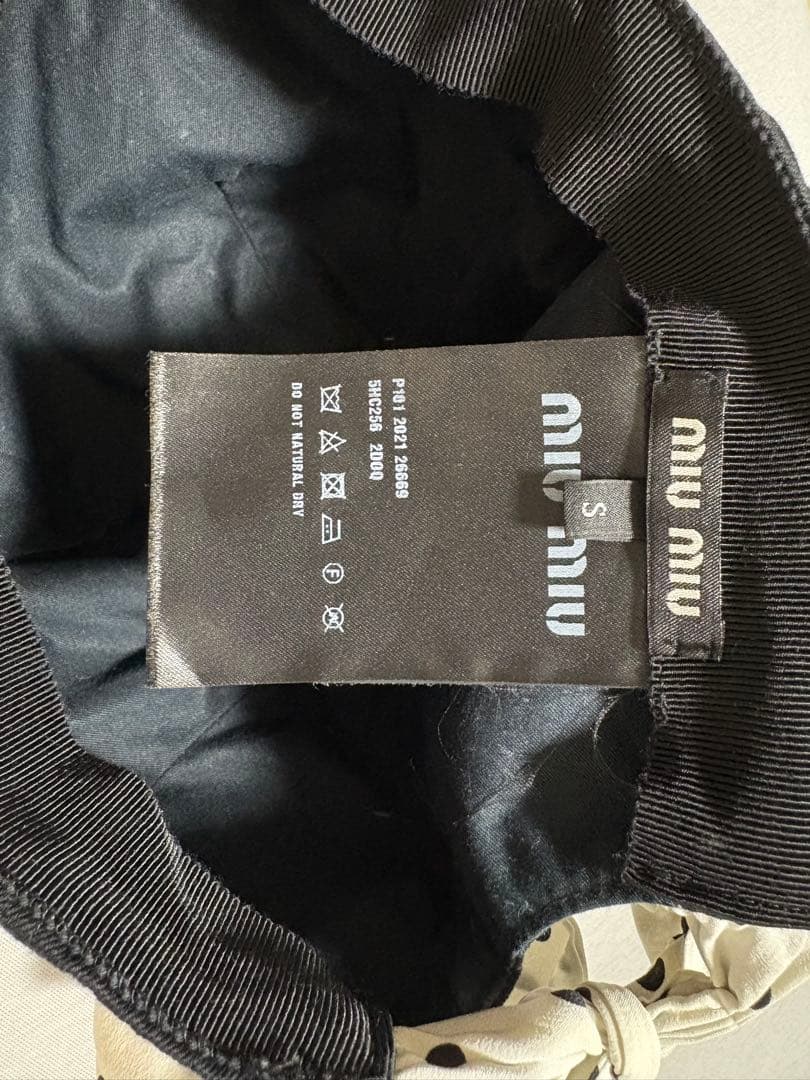 miumiu コットン　ベースボールキャップ　ドットリボン