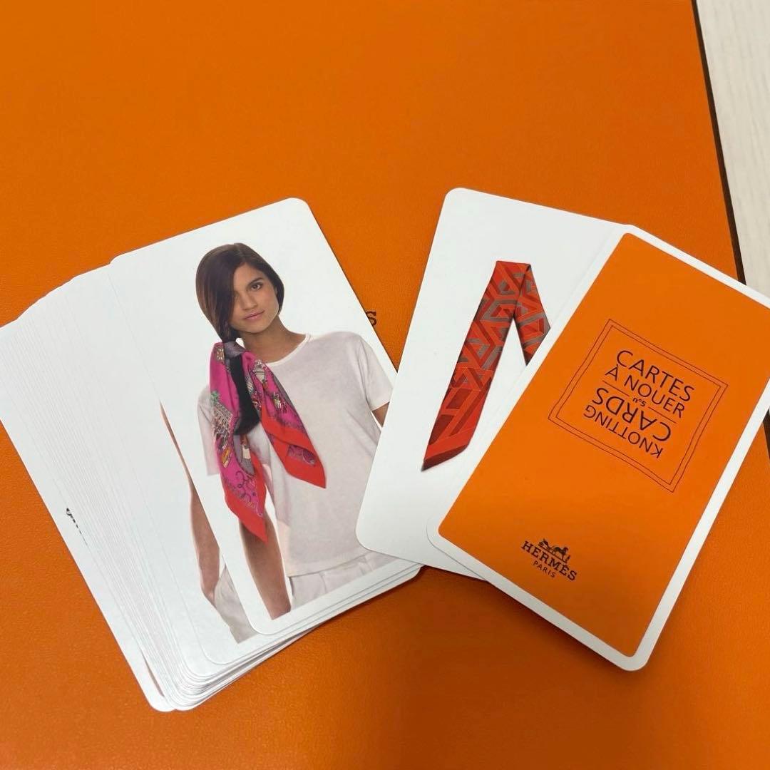 HERMES エルメス カレ90 マールワーリ馬のダンス　シルクスカーフ