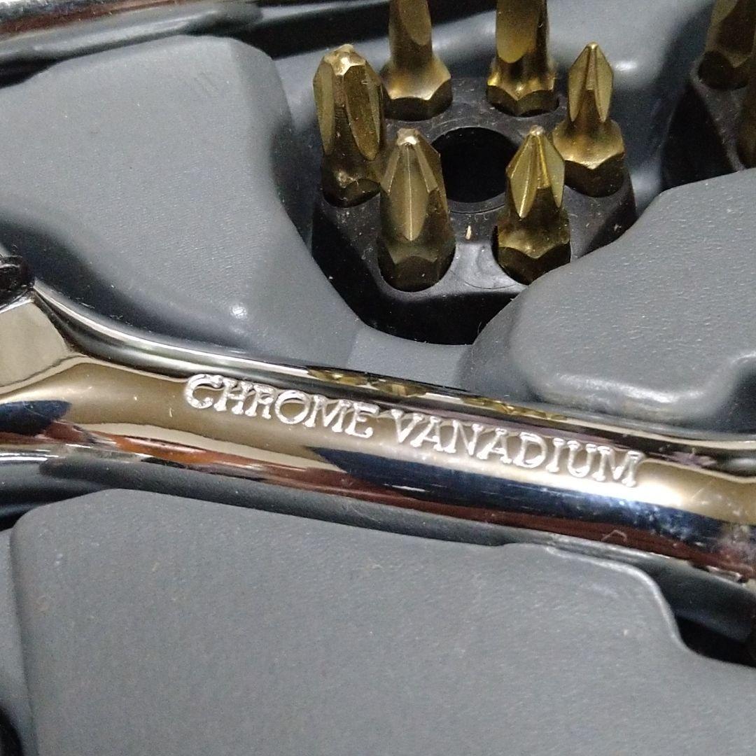 chrome vanadium ソケットレンチ+ドライバーセット