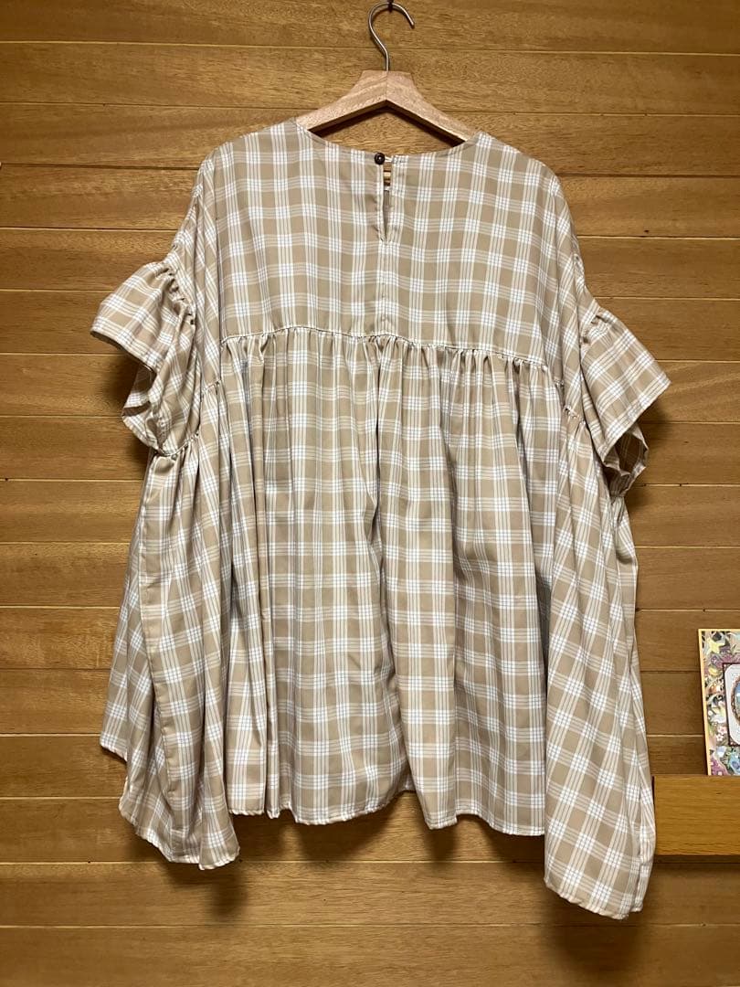 muhumu ベージュ系パラカ 半袖シャツ