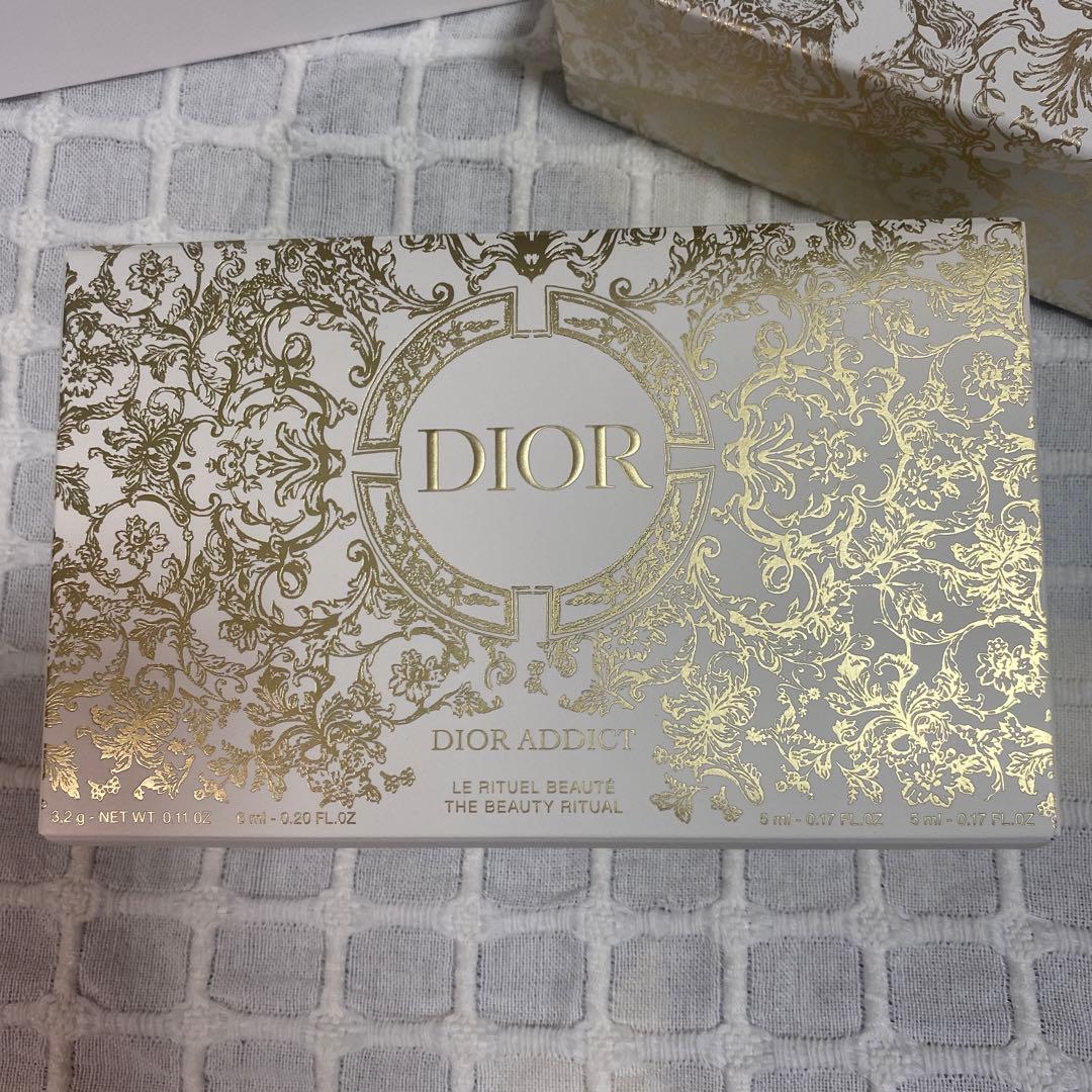 Dior ホリデーオファーセット