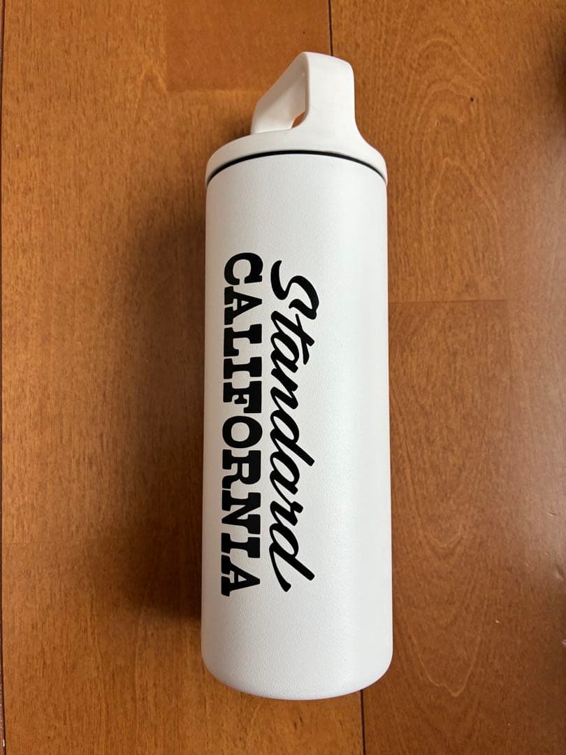 スタンダードカリフォルニア　MiiR　水筒