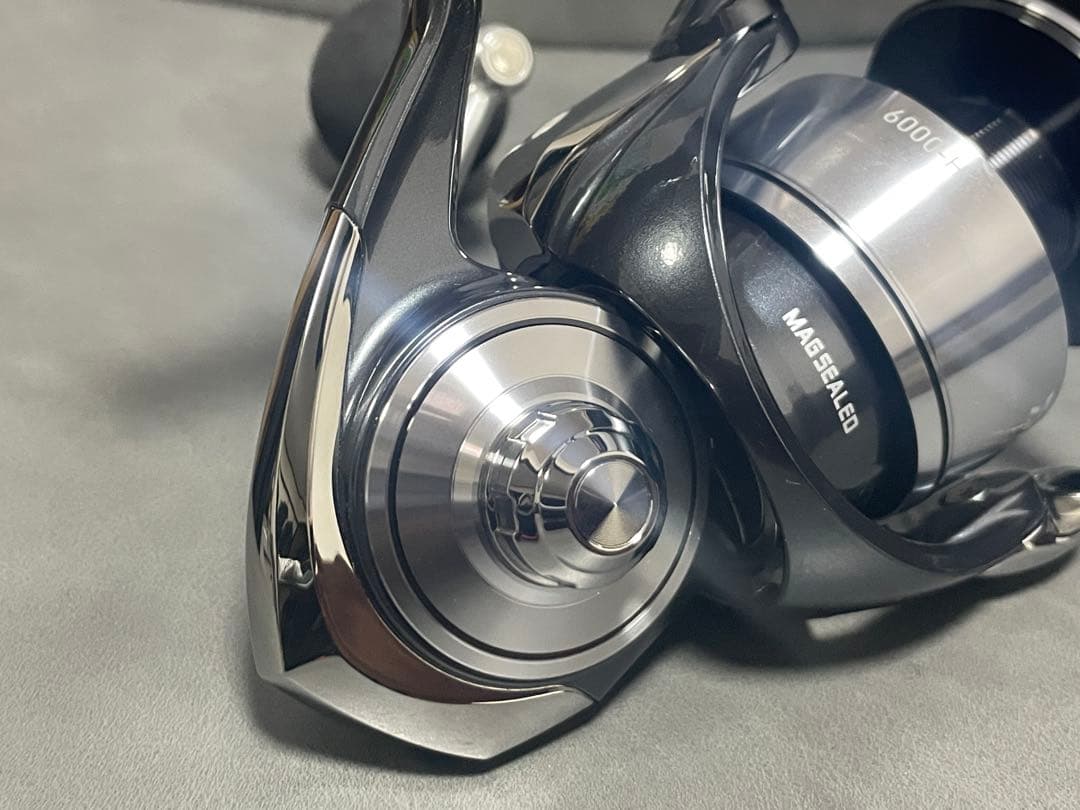 Daiwa CERTATE SW 6000-H スピニングリール