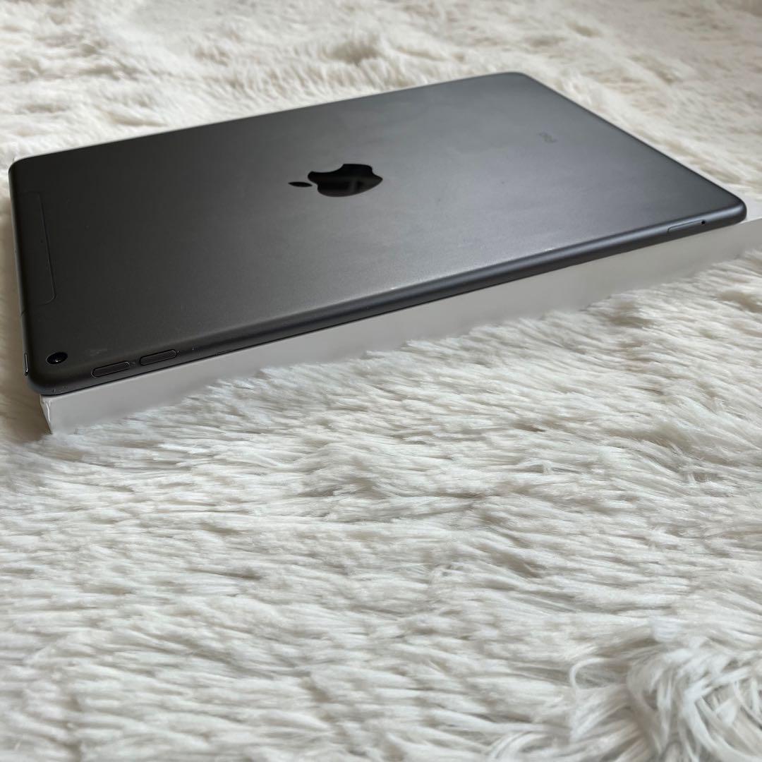 【完動品】iPad Air3 64GB SIMフリー【すぐ発送】【付属品】