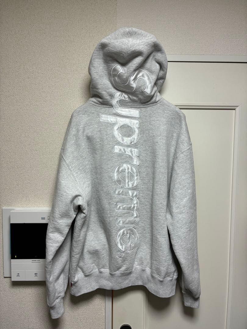 トップス Supreme Satin Applique Hooded Sweatshirt