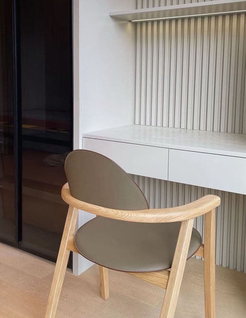 エルメス　HERMES Metiers chair