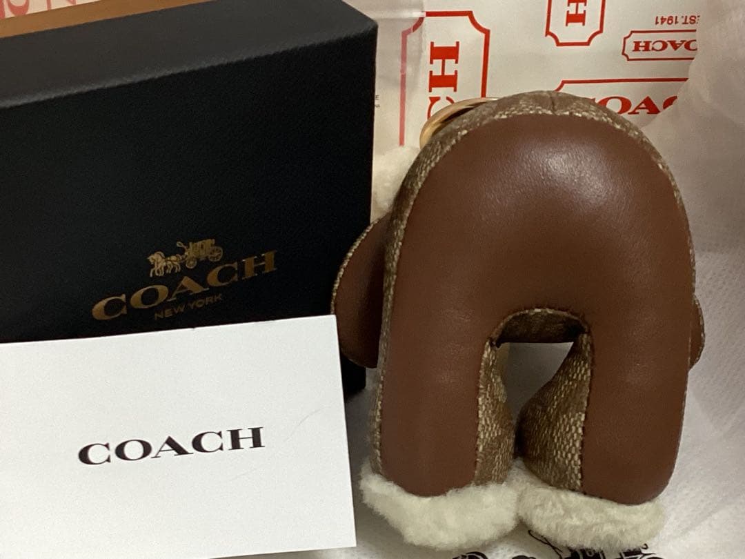 保存袋付き未使用美品コーチCOACH テディベアキーホルダー本物