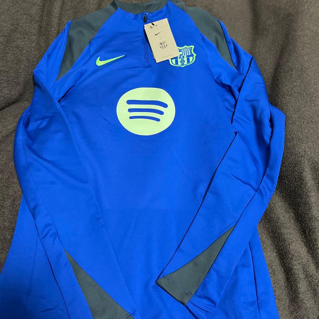 NIKE バルセロナ　トレーニングセット