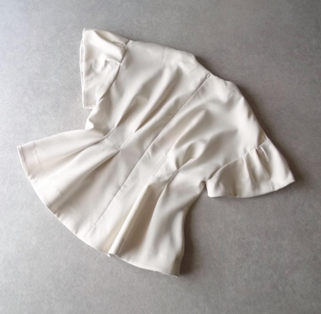 美品 ランバンオンブルー 2万 ペプラムブラウス ホワイト ギャザーブラウス