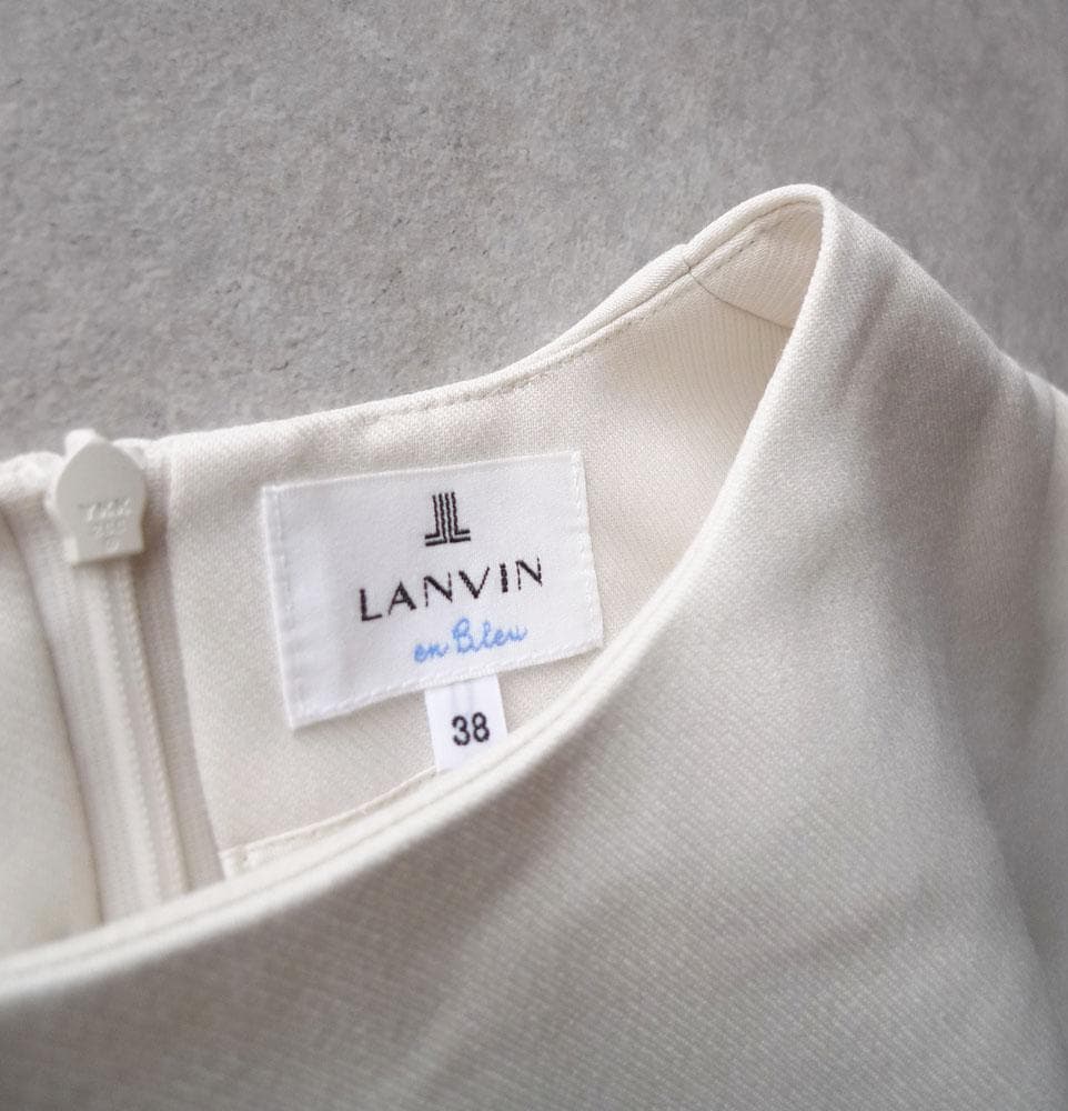 美品 ランバンオンブルー 2万 ペプラムブラウス ホワイト ギャザーブラウス