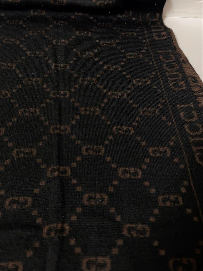 グッチ　GUCCI マフラー　GG ブラック×ブラウン