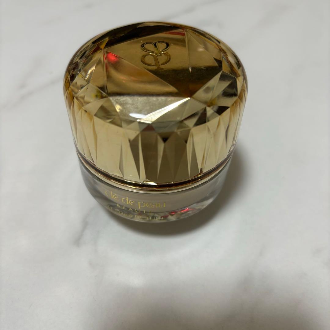 クレ・ド・ポー ボーテ ルフォンドゥタンnオークル00 30g