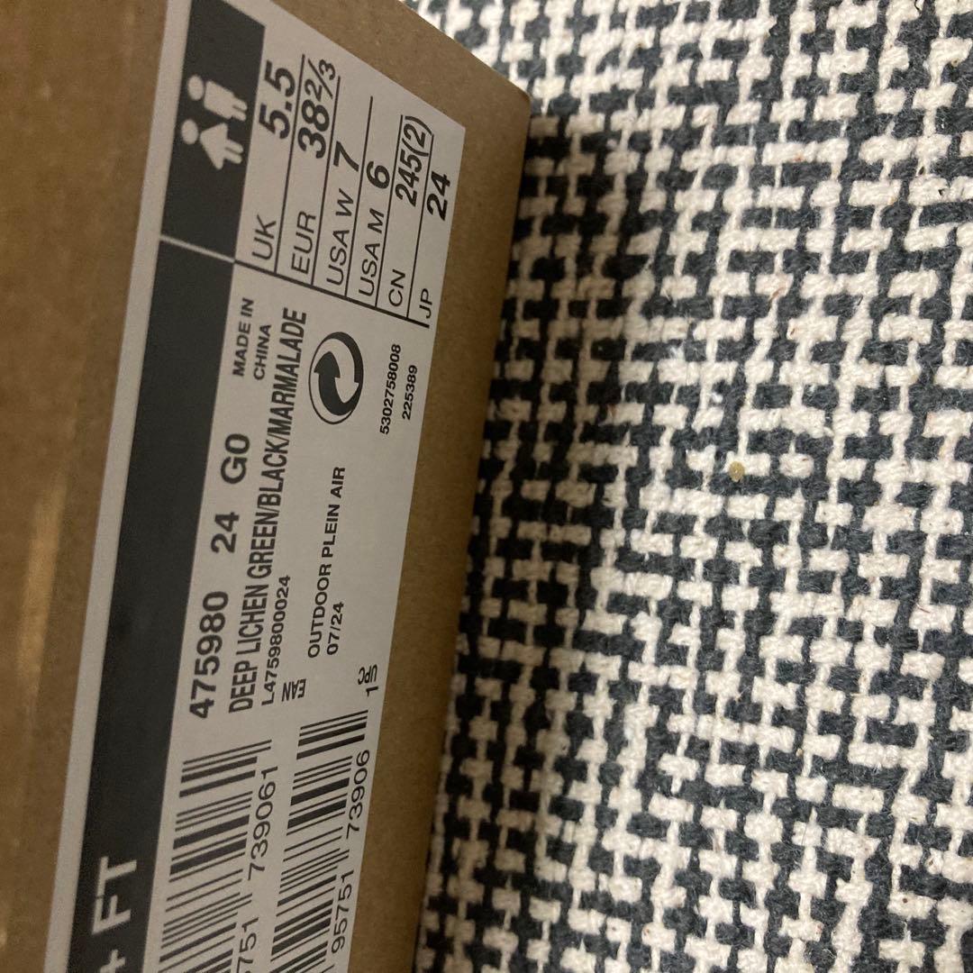【新品未着用品】サロモン スニーカーACS + FT Deep Lichen