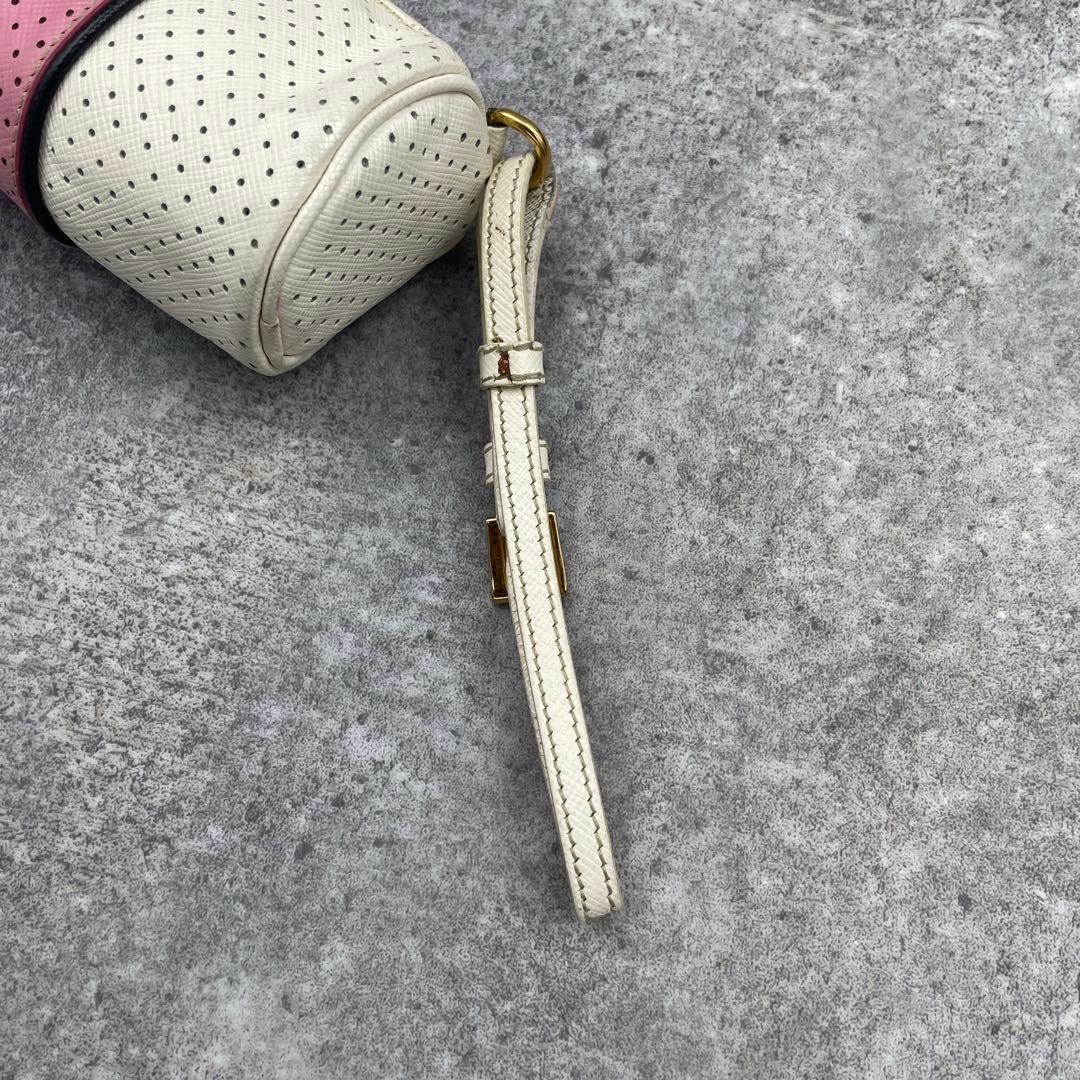 【微美品】PRADA プラダ　レザー　ポーチ　バイカラー　三角ロゴ