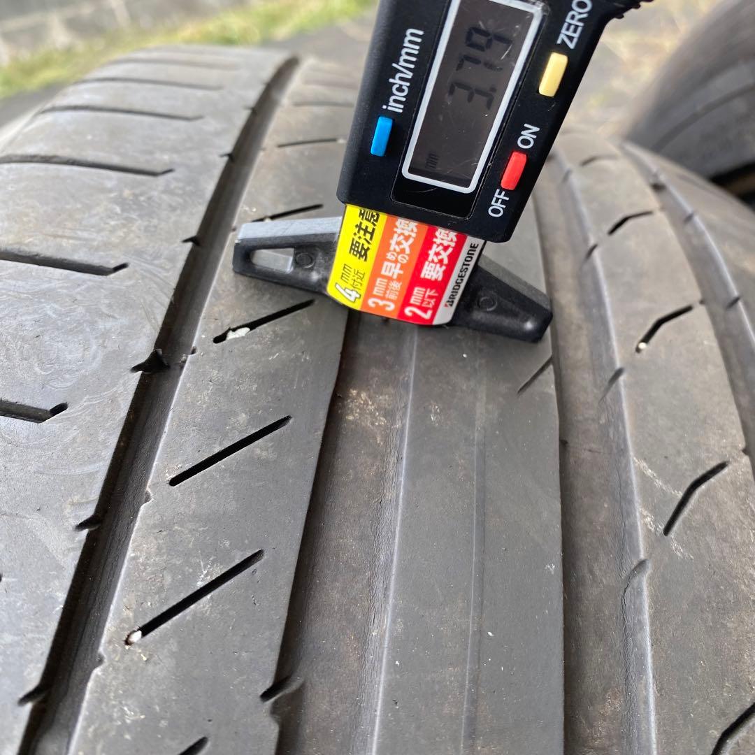 【4本セット送料無料】Continental 235/55R18 100V