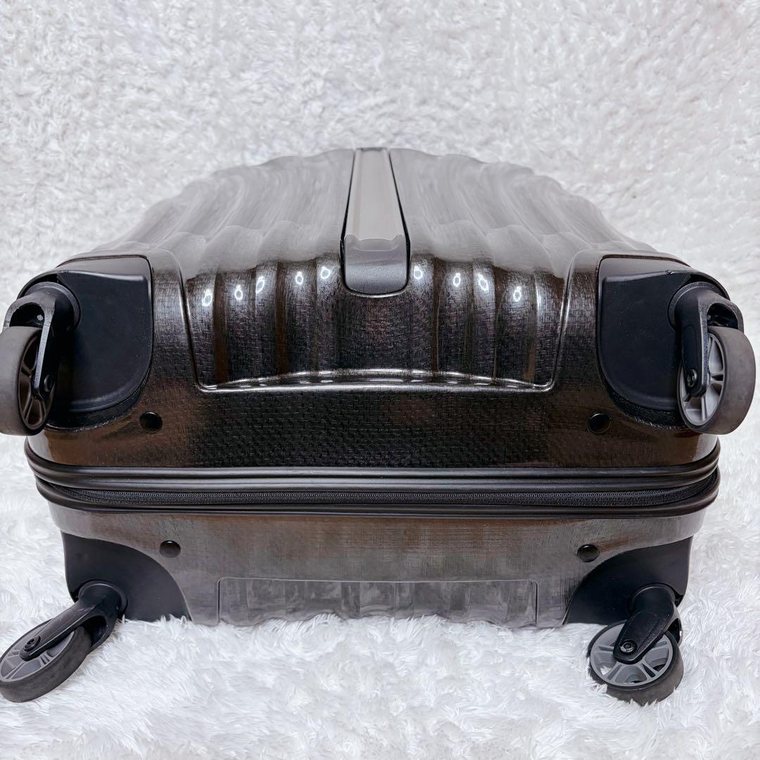 美品 Samsonite スピナー 69 キャリーケース 68L コスモライト