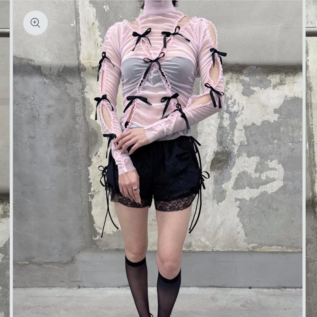 トップス Her praha Slash and ribbon top