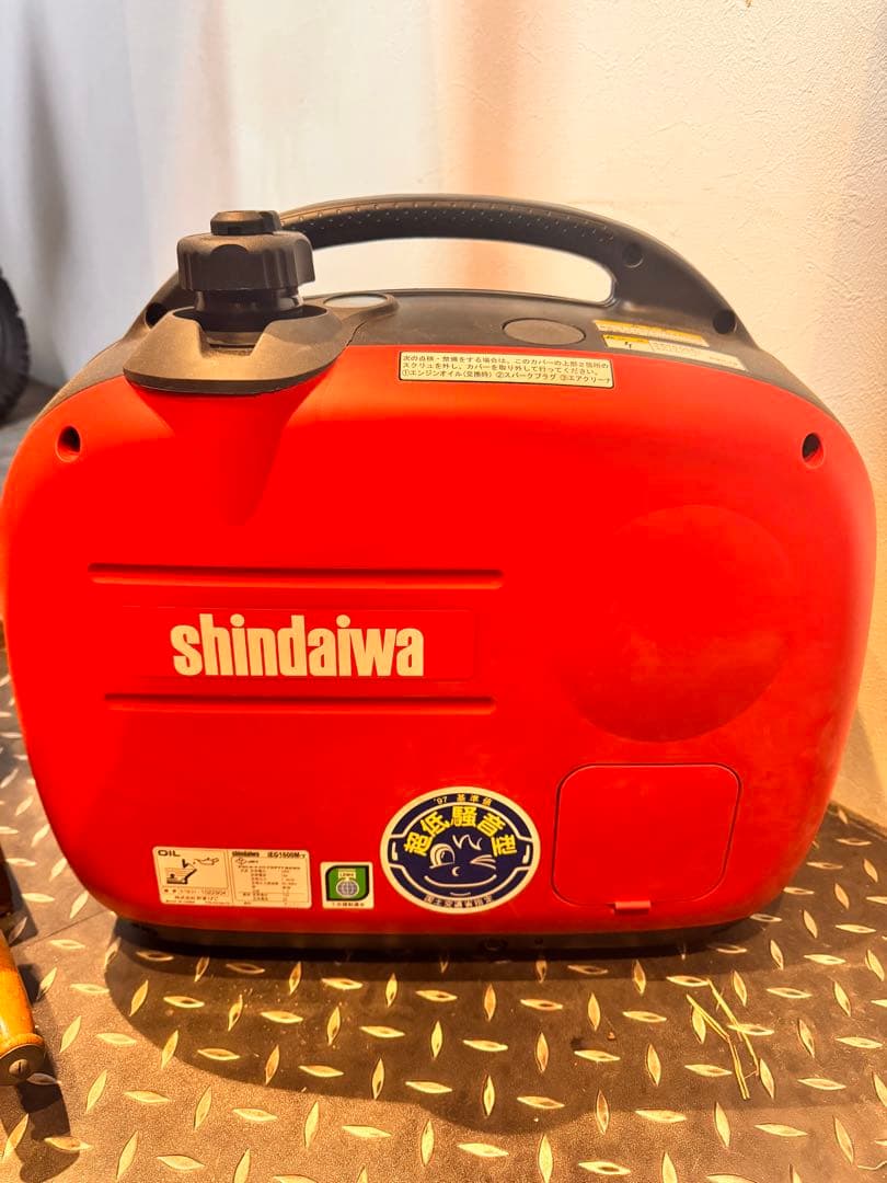 新ダイワ/インバーター発電機/超低騒音/新品未使用/IEG1600M-Y/防災