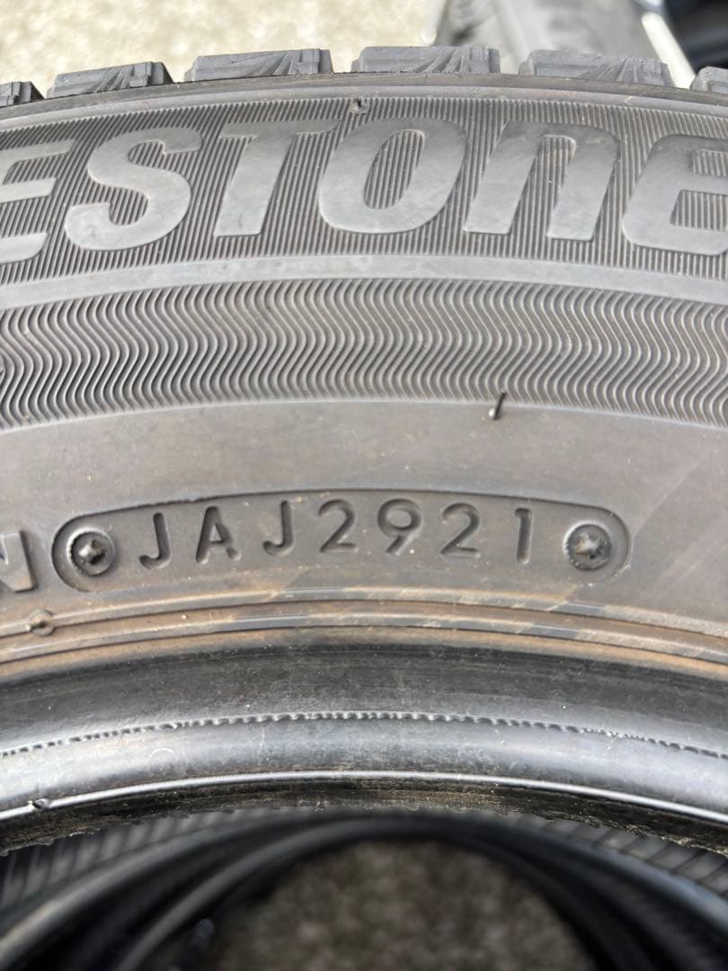 ◯1中古ブリヂストンブリザックVRX3 195/65R15スタッドレス４本セット