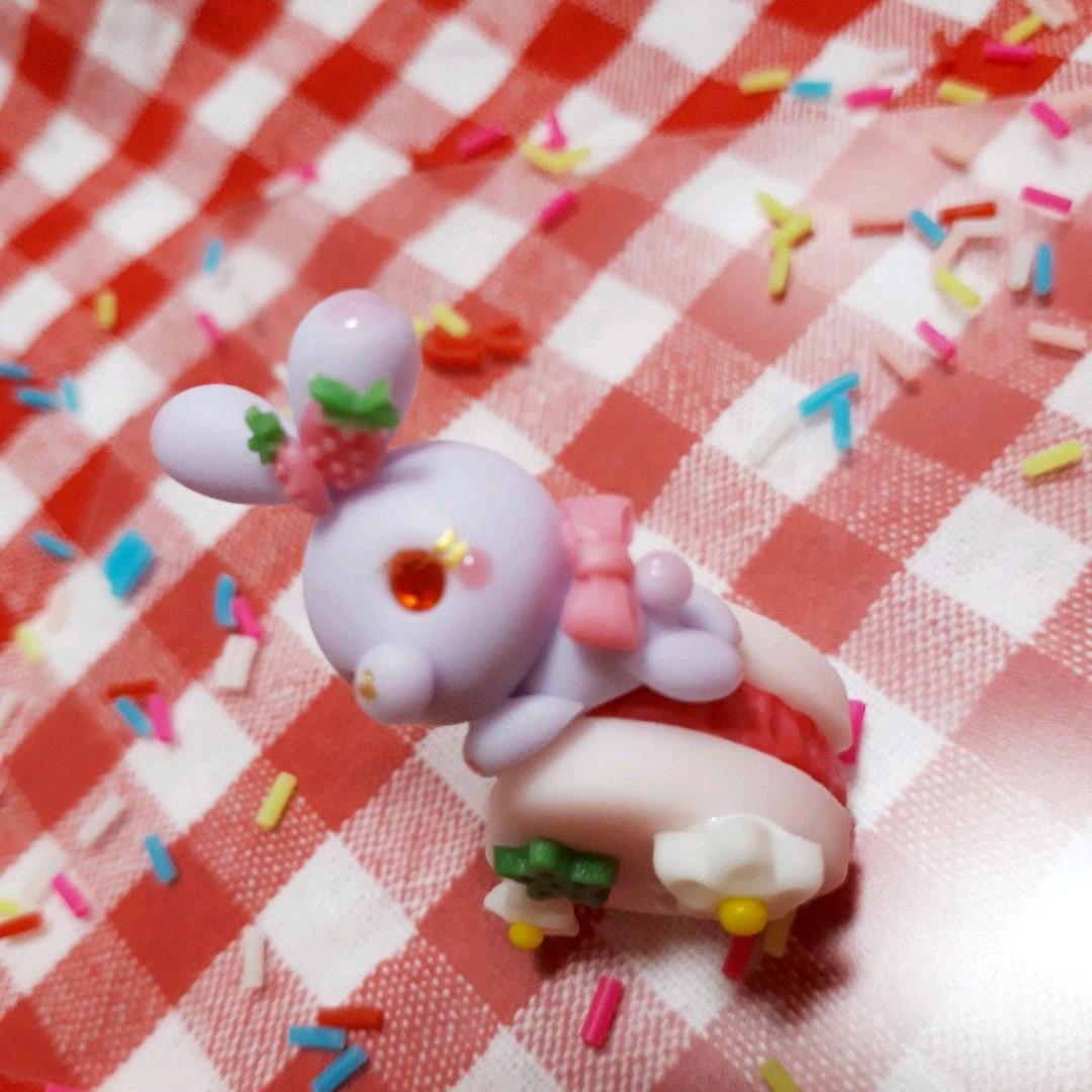 ハートマカロン♡紫うさぎちゃん