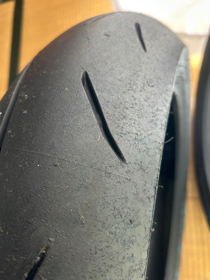 【状態◎】ダンロップα13sp 110/70-17 140/70-17