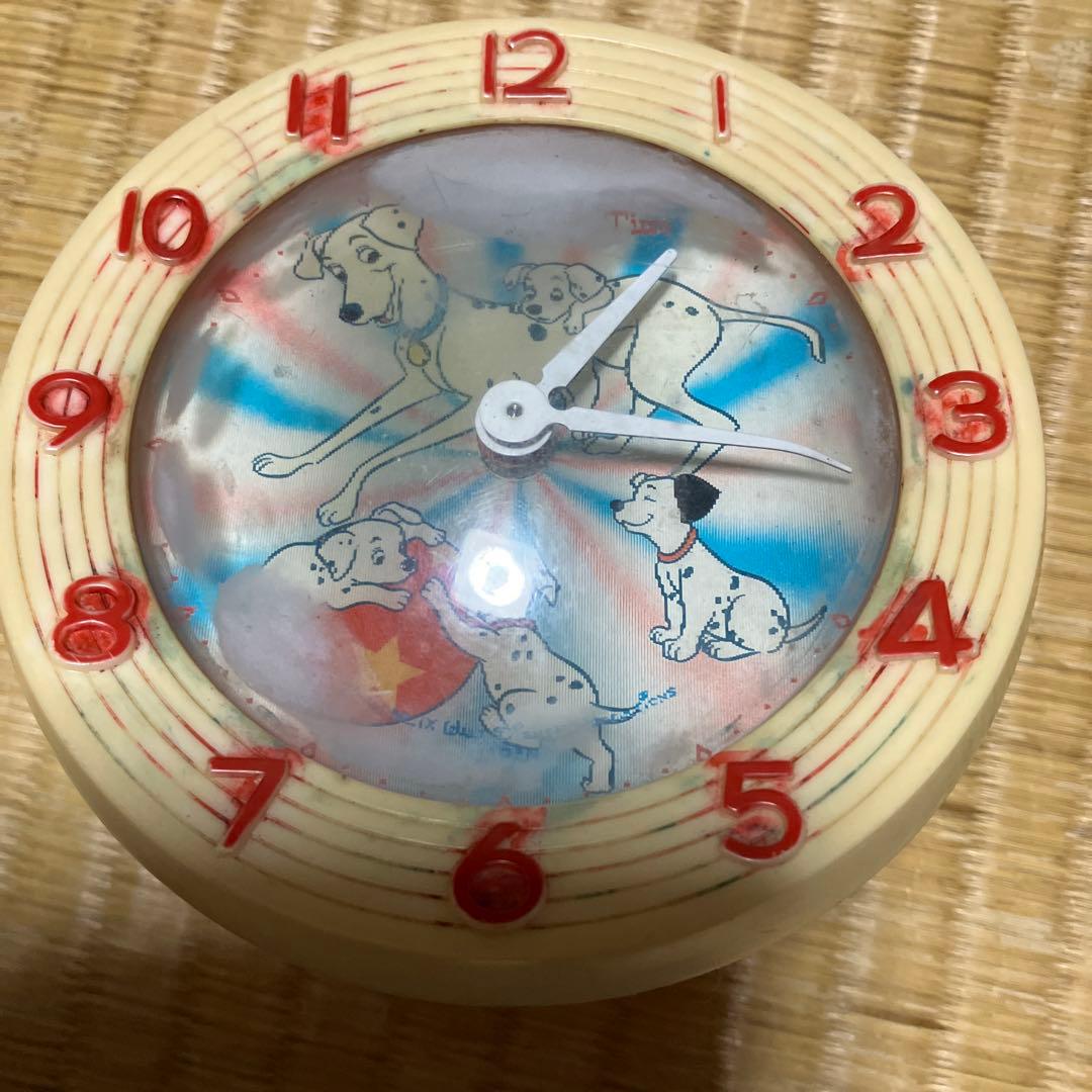 ディズニーぜんまい丸型置時計　日本製