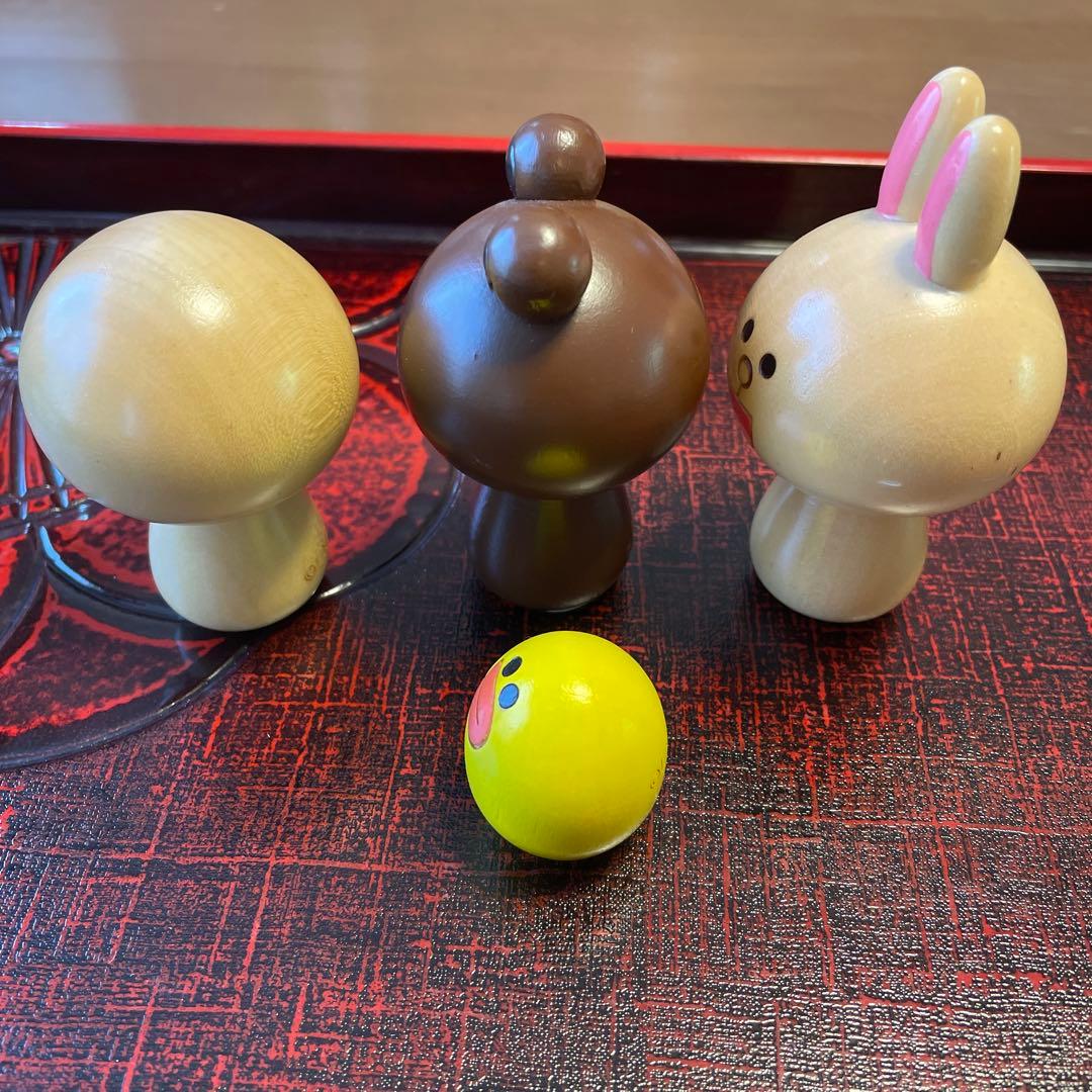 LINEフレンズ　卯三郎こけし　コニー　ブラウン　サリー　ムーン　キャラクター