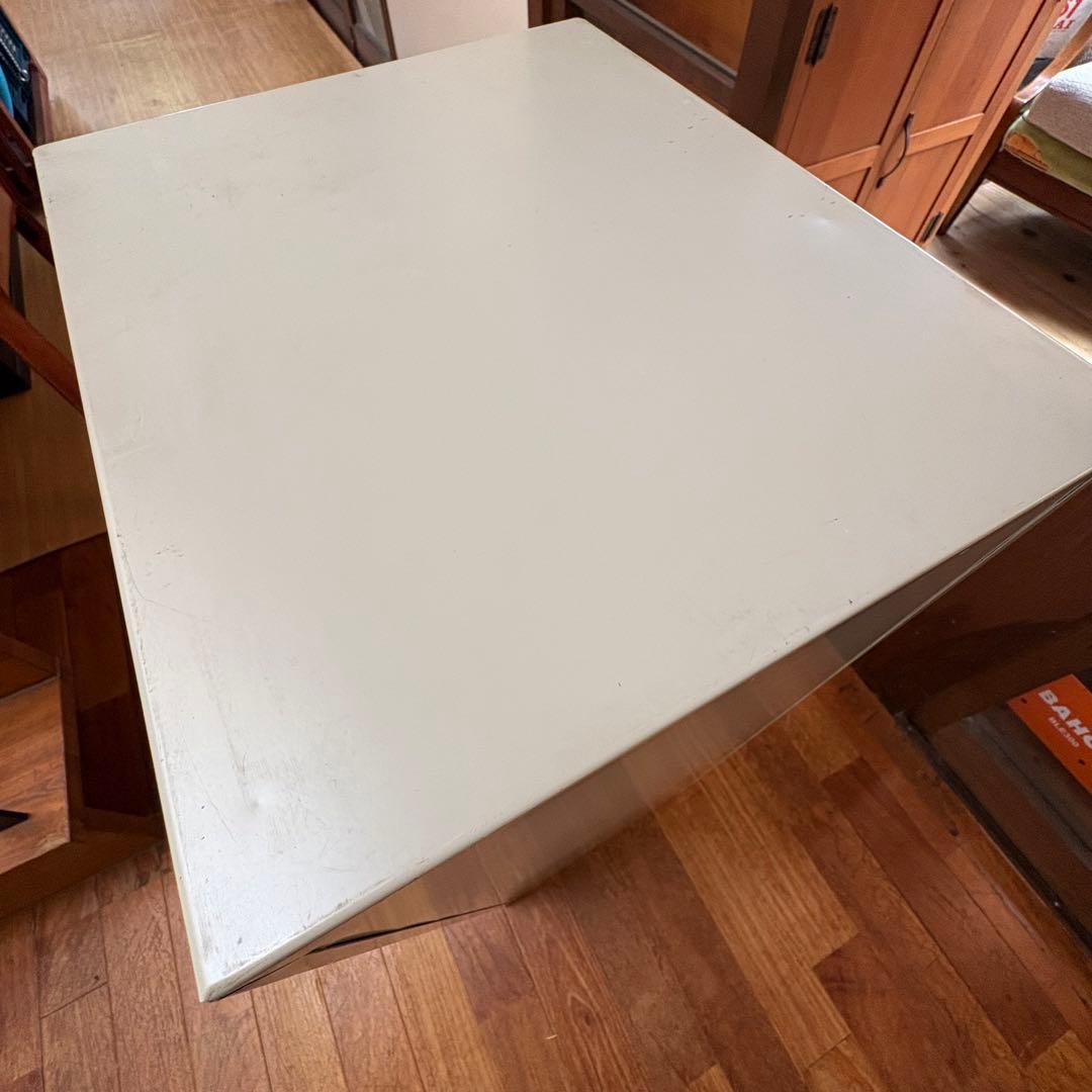 【送料込】【かわいい収納】レトロ7段チェスト 国産スチール製