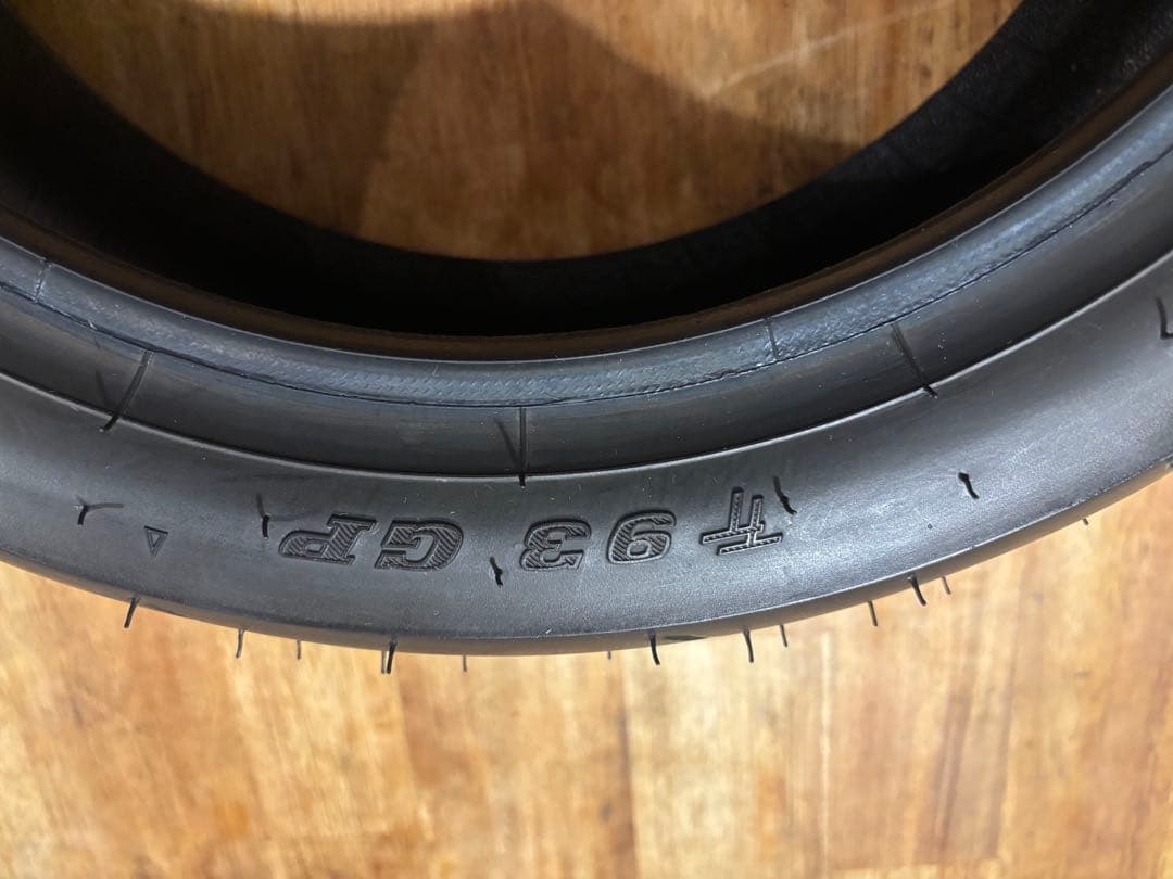 ダンロップ 120/70-12 　130/70-12 タイヤ前後セット　TT93