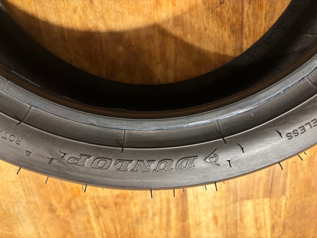 ダンロップ 120/70-12 　130/70-12 タイヤ前後セット　TT93