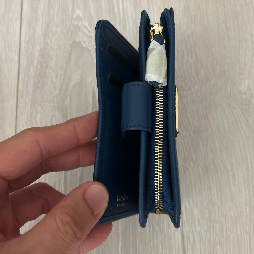 PRADA ネロ　サフィアーノ　レザー　二つ折り財布 ネイビー