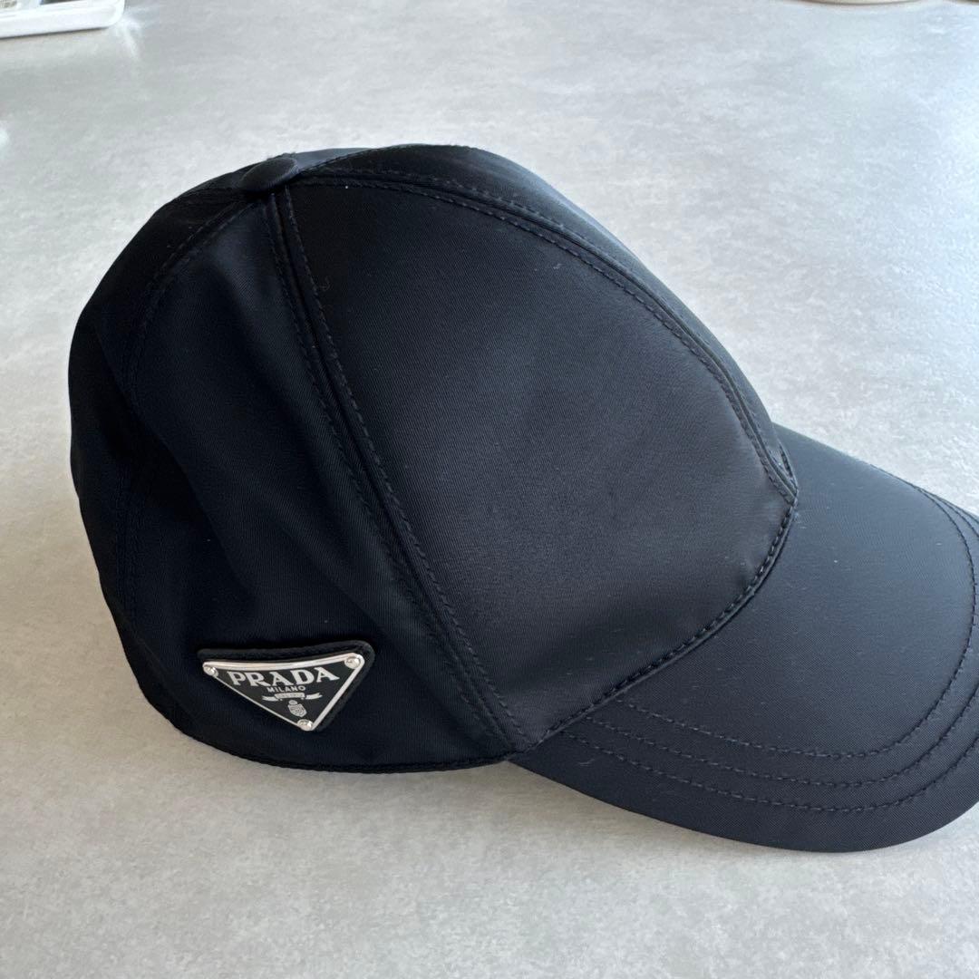 PRADA帽子キャップ　Mサイズ