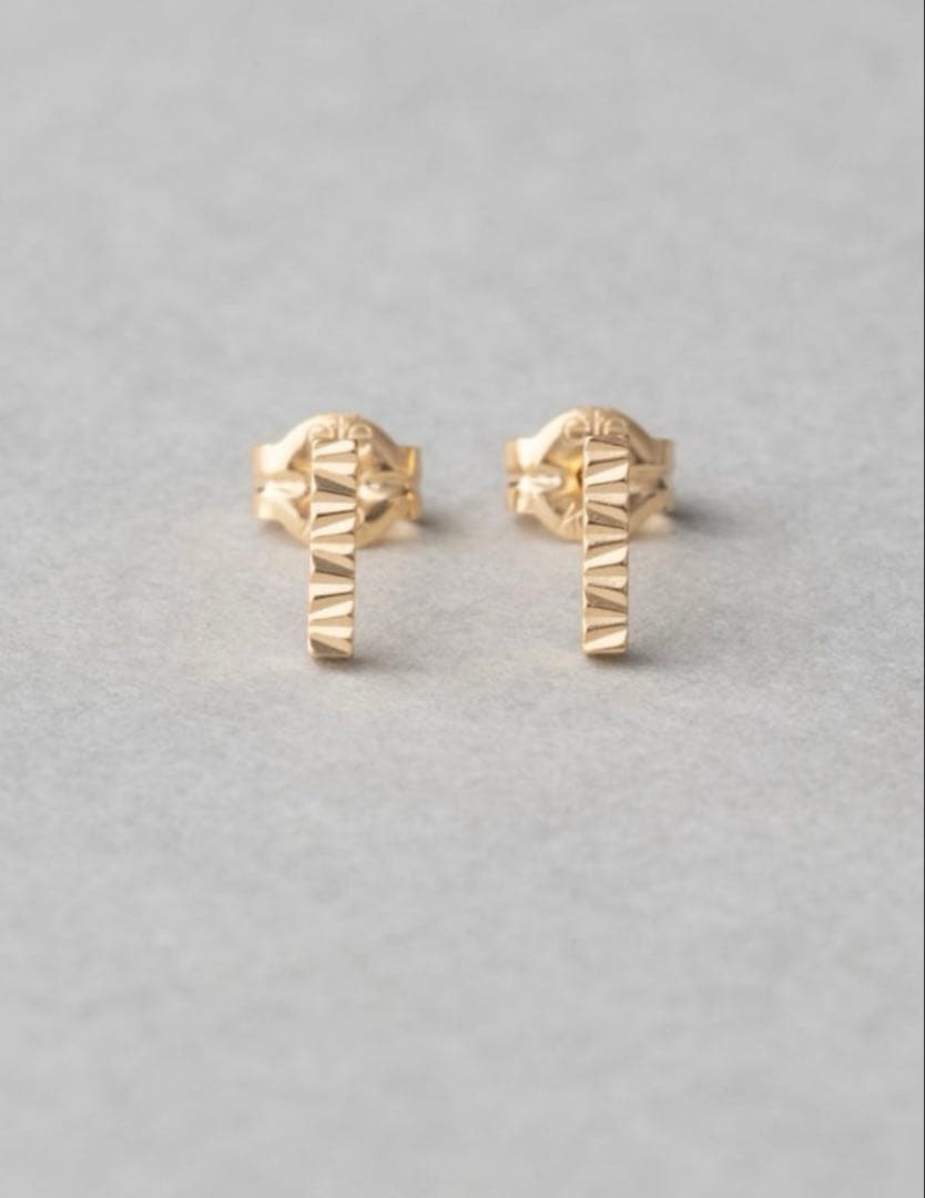 ete bijoux K18YG クレール トライアングルカット ピアス