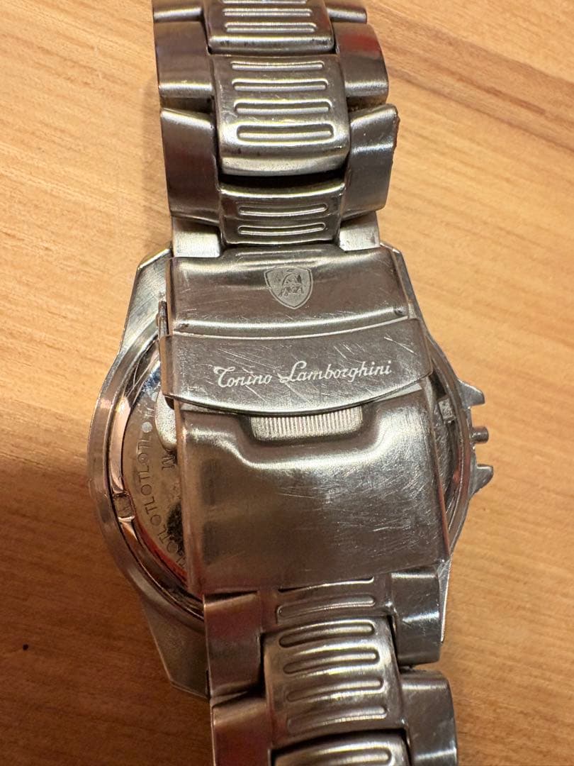 【Tonino Lamborghini 】世界限定　メンズ腕時計 100m防水
